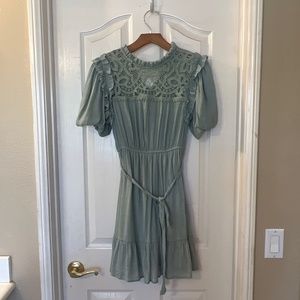 Short sleeve dress